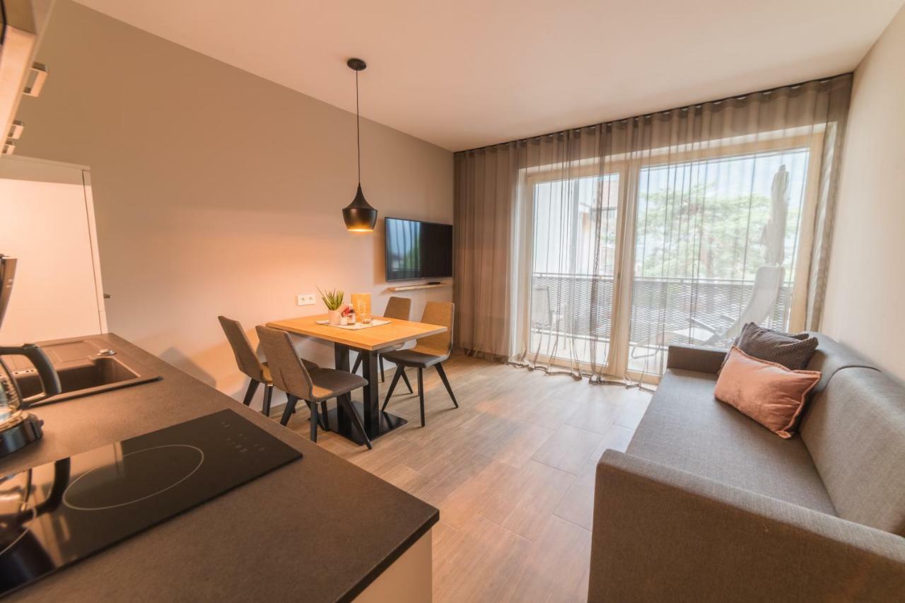 Residence Sonja Парчинес Экстерьер фото